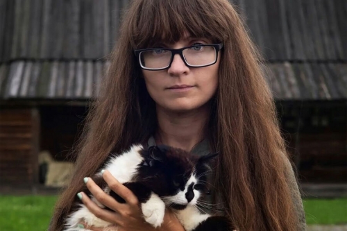 Блогер Лана Сатор вышла из албанской тюрьмы 