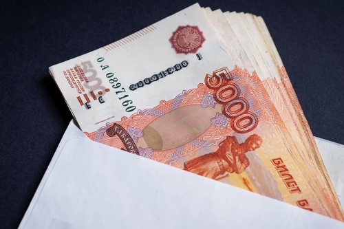 В Тюмени студентка украла у однокурсника деньги за годовую оплату обучения 