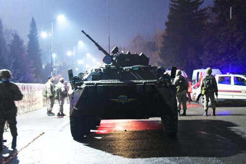 В Нижегородской области подожгли памятник с БТР 