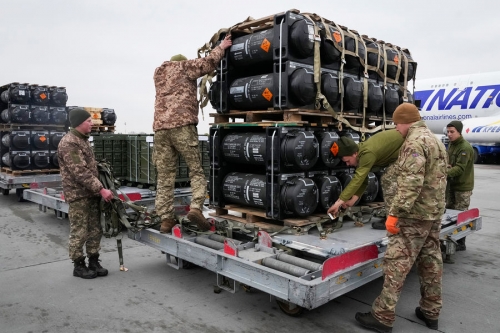 Украина недополучила оружие на более чем $240 млн 