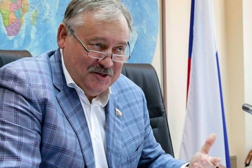 Критиковавшего Казахстан депутата Госдумы не пустили в страну 