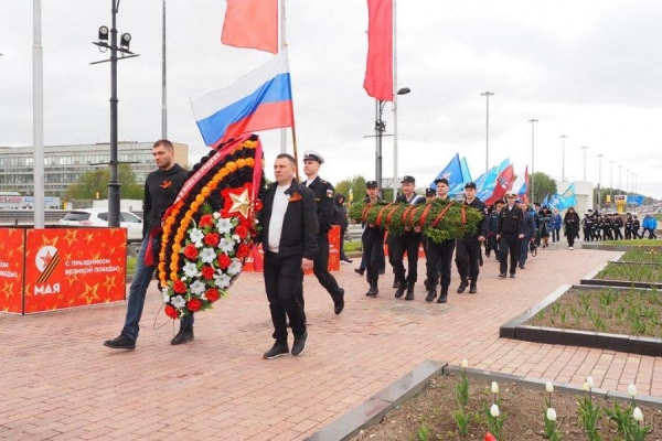 В Зеленограде накануне Дня Победы прошло возложение венков и цветов у воинских мемориалов
