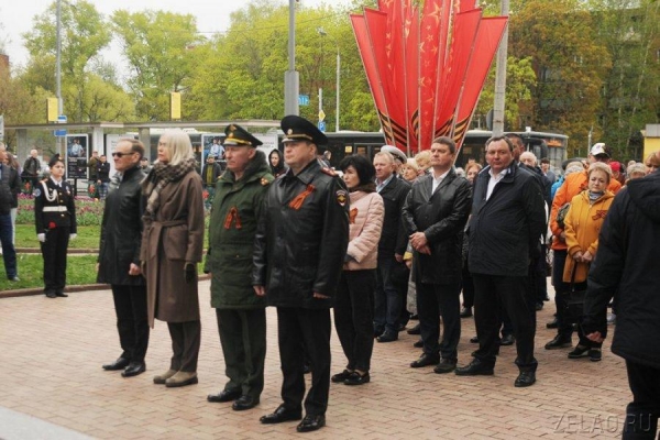 В Зеленограде накануне Дня Победы прошло возложение венков и цветов у воинских мемориалов