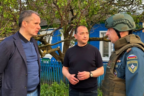 Гладков: пострадавший при обстреле находится в тяжелом состоянии, у него ожоги 80% тела 