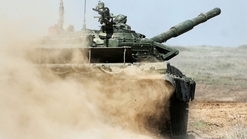 Танки Т-90 ВС РФ разбили роту украинских солдат 