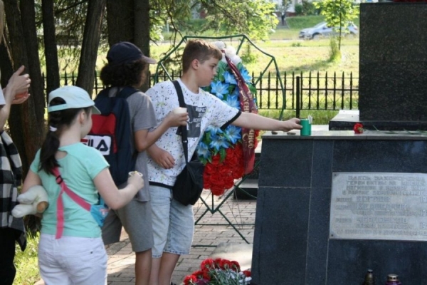 В День памяти и скорби в Зеленограде прошли мемориально-патронатные акции