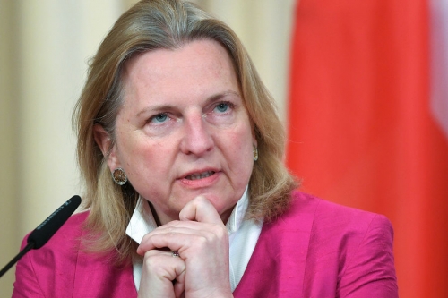 Бывший глава МИД Австрии рассказала, кем ее считают на родине 