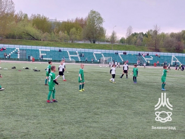 Турнир спортивной школы по футболу, посвящённый Дню Победы
