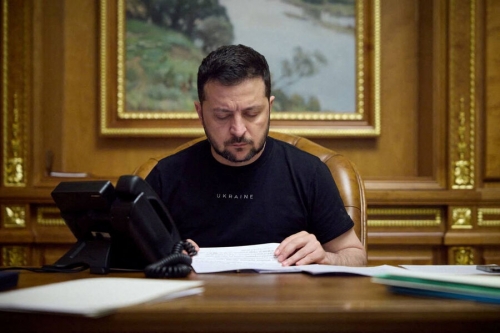 Зеленский назначил новых послов в трех странах 