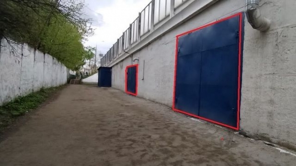 Помещения под Крюковской эстакадой выставлены на торги