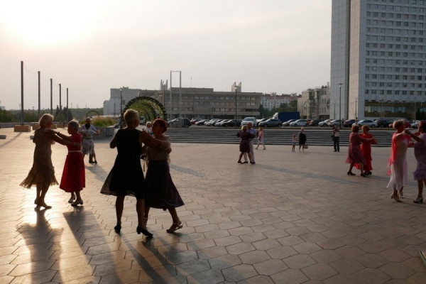 В воскресенье зеленоградцев приглашаются на танцевальный вечер «В кругу друзей»