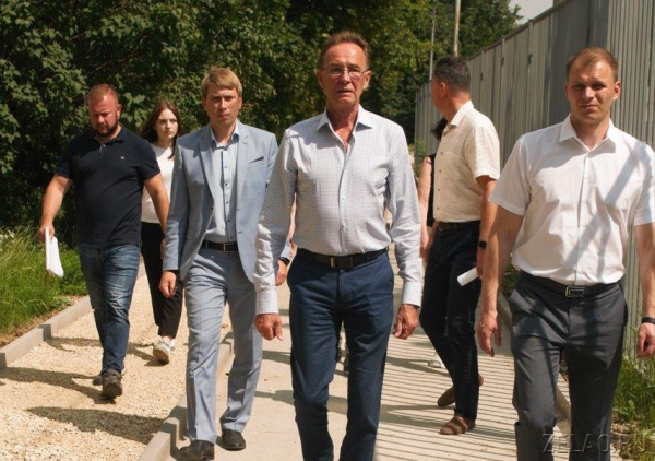 Префект Зеленограда Анатолий Смирнов рассказал о благоустройстве в округе