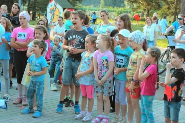 Весь август в зеленоградском Озеропарке будут проводиться танцевально-игровые программы для детей