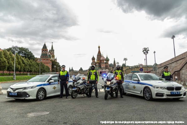 Ко Дню полиции подготовлена фотовыставка о буднях зеленоградских полицейских