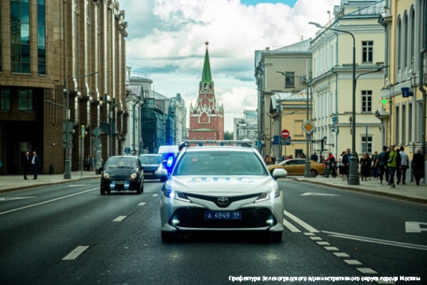 Ко Дню полиции подготовлена фотовыставка о буднях зеленоградских полицейских
