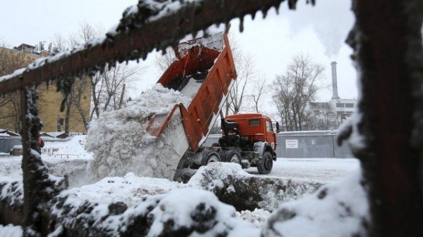 В Москве начали работу 56 стационарных снегосплавных пунктов