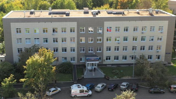 Закрылась взрослая поликлиника на Каштановой аллее. Где теперь принимают врачи