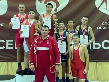 Зеленоградцы заняли много призовых мест на турнире по греко-римской борьбе на открытом турнире