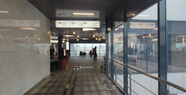 На Крюковской эстакаде заработали остановки общественного транспорта
