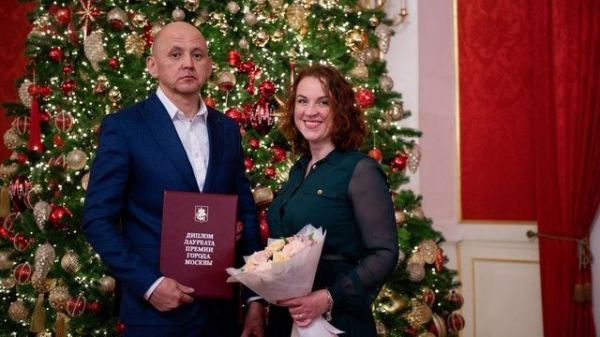 Приемная семья Наталии Булатовой и Бижана Исниязова - лауреат городской премии «Крылья аиста»