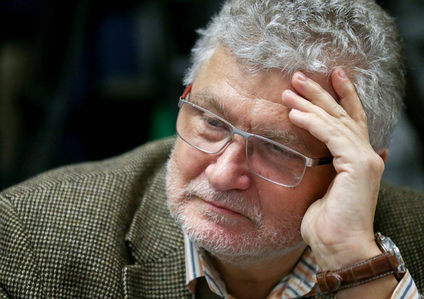 Юрий Поляков поддержал решение Владимира Путина участвовать в выборах