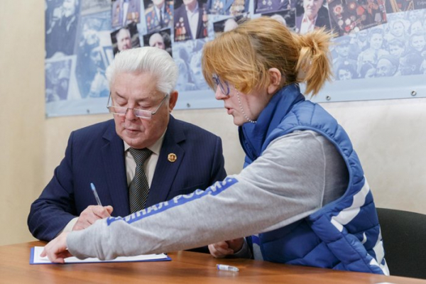 Столичные ветераны поддержали решение Путина участвовать в выборах