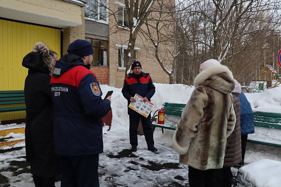 Пожарные провели встречу с общественными советниками Зеленограда