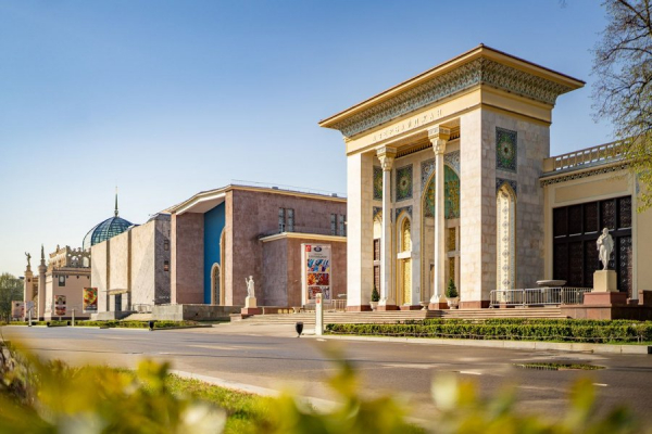 ВДНХ направит вырученные за выходные средства в помощь пострадавшим в «Крокусе»