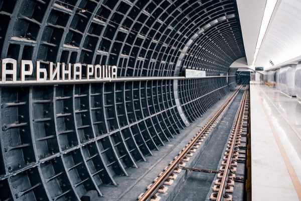 Собянин: Москвичи выберут самые красивые новые станции метро