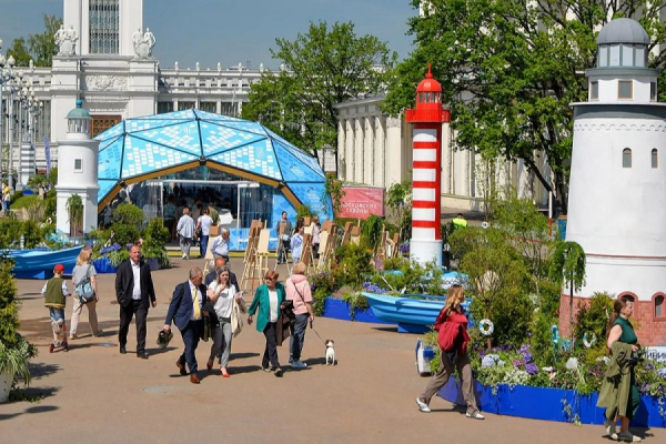 Все площадки фестиваля «Рыбная неделя» оформили в морской тематике