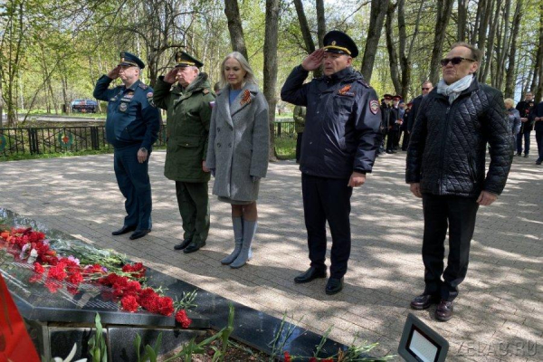 В Зеленограде накануне Дня Победы прошло возложение венков и цветов к местам воинской славы