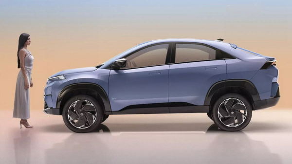 Купеобразный кроссовер Tata Curvv: показана серийная версия Купеобразный кроссовер Tata Curvv: показана серийная версия