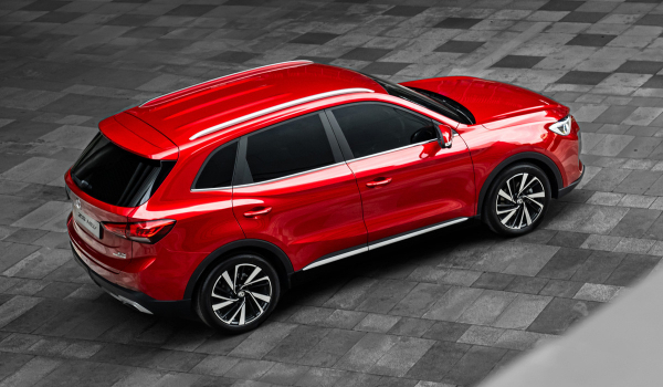 В Европе представлен кроссовер MG ZS второго поколения