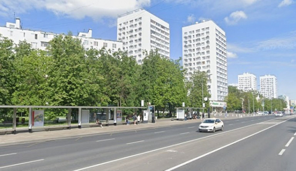 На Центральном проспекте у корпуса 433 организован разворот и поворот налево