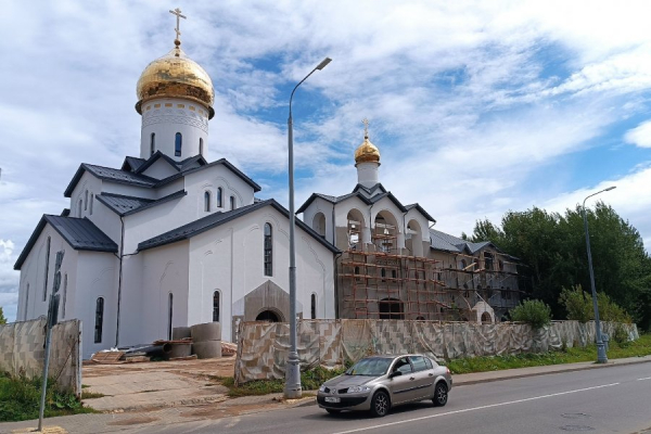 Достроить храм в 17 микрорайоне могут до конца года