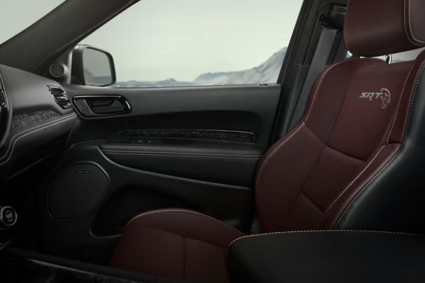 Dodge Durango с мотором V8: еще две прощальные версии Dodge Durango с мотором V8: еще две прощальные версии