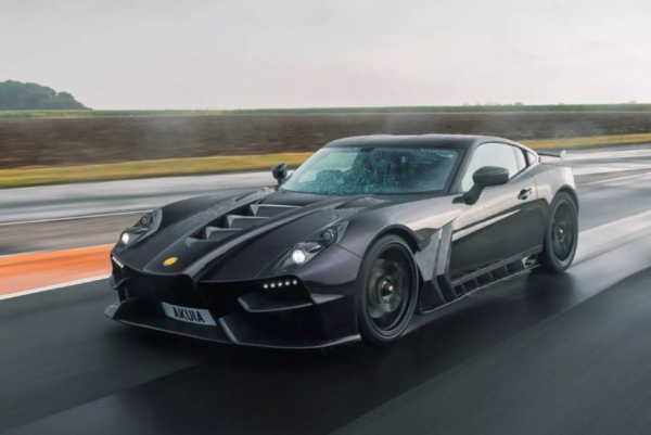 Суперкар Ginetta Akula: товарная версия после пяти лет ожидания