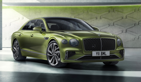 Представлен обновленный седан Bentley Flying Spur Представлен обновленный седан Bentley Flying Spur