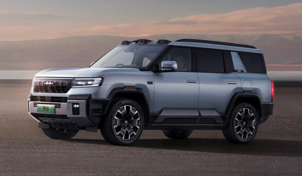 Внедорожник Leopard 8 показал салон с электронным ключом Huawei Внедорожник Leopard 8 показал салон с электронным ключом Huawei