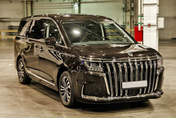 Дайджест дня: минивэн Sollers, дизайн будущих BMW и другие события индустрии