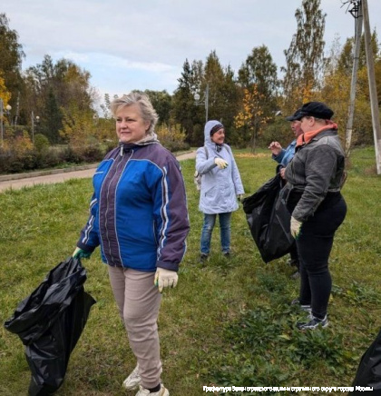 Более 1100 человек приняли участие в осеннем субботнике
