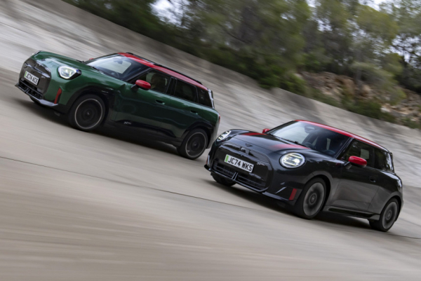 Показаны мощные JCW-версии электромобилей Mini Cooper и Aceman Показаны мощные JCW-версии электромобилей Mini Cooper и Aceman