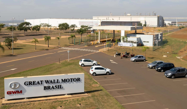 Дайджест дня: Maserati для Мазерати, Хантер Евро-5 и другие события индустрии Дайджест дня: Maserati для Мазерати, Хантер Евро-5 и другие события индустрии