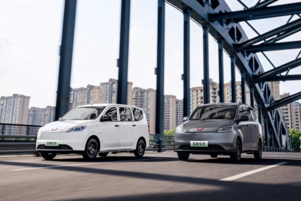 Доступный электровэн Wuling Hongguang PEV пообещал отличную окупаемость
