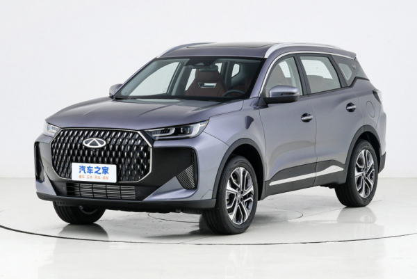 Кроссоверы Chery Tiggo 7: показаны новые варианты Кроссоверы Chery Tiggo 7: показаны новые варианты