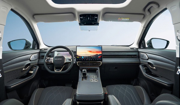 Семиместный кроссовер Soueast S09 для России: подробности