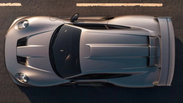 Британская компания RML представила свою версию Porsche 911