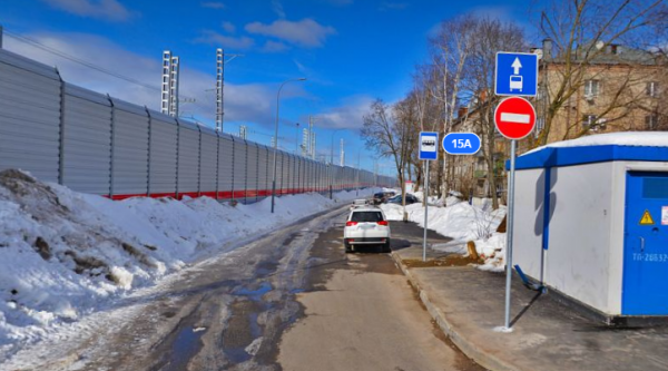 На улице Панфилова завершается строительство площадки для автобусов