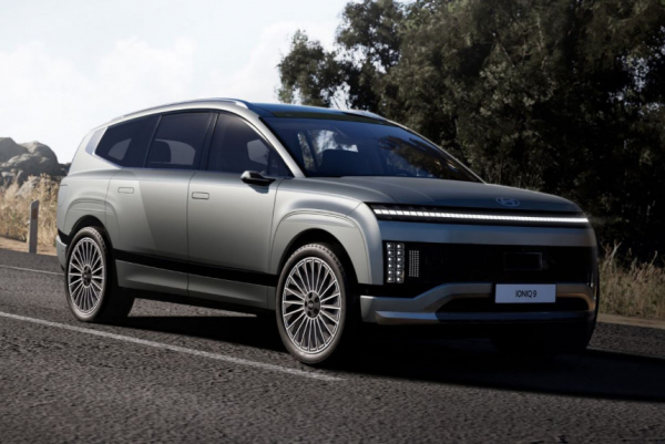 Трехрядный кроссовер Hyundai Ioniq 9 полностью рассекречен