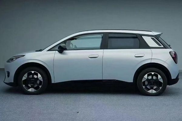 GAC подготовил для экспорта простой электрохэтчбек Aion AY2 GAC подготовил для экспорта простой электрохэтчбек Aion AY2